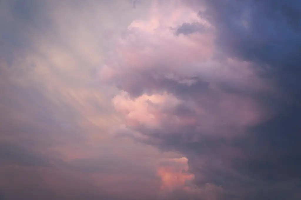 Thailand Web Hosting Blog - 6 Photo Cloud servers